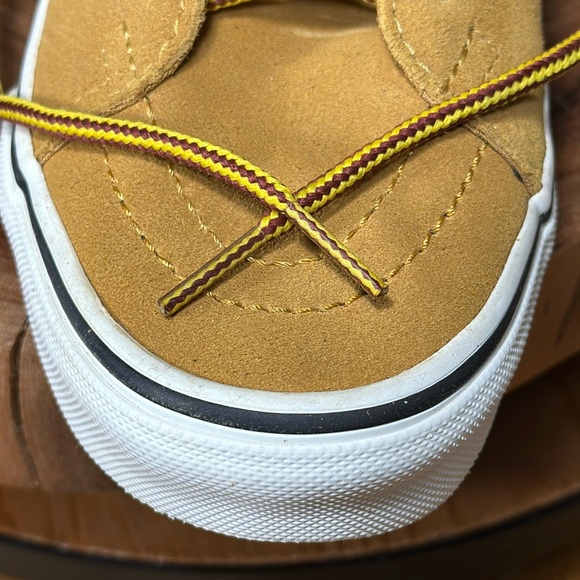 VANS Suede Sk8-Hi Skate Shoe - Wheat / Black - Picture 3 of 16